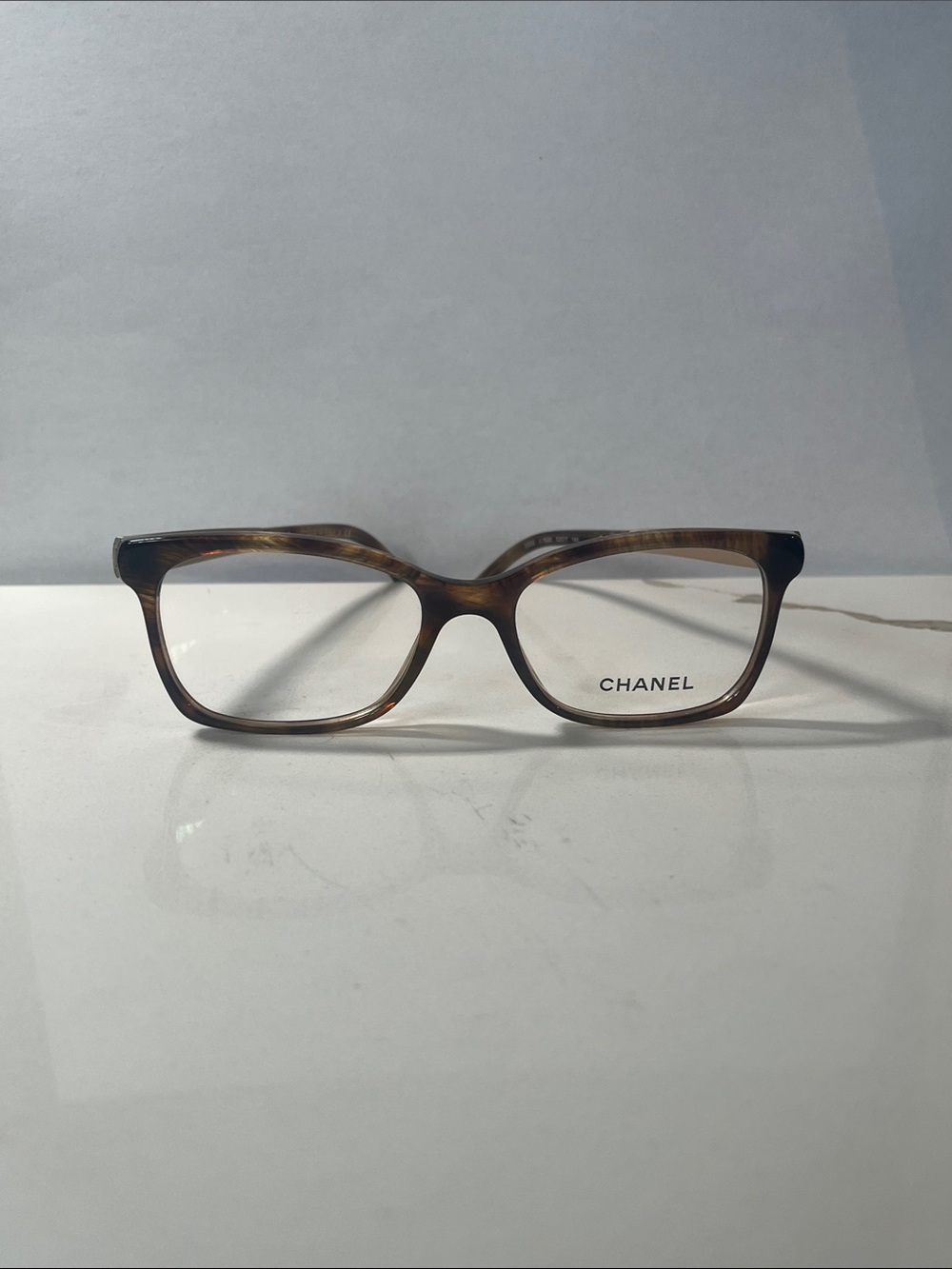 Authentic CHANEL Women's Tortoiseshell Eyeglass Frames 3332 c.1525